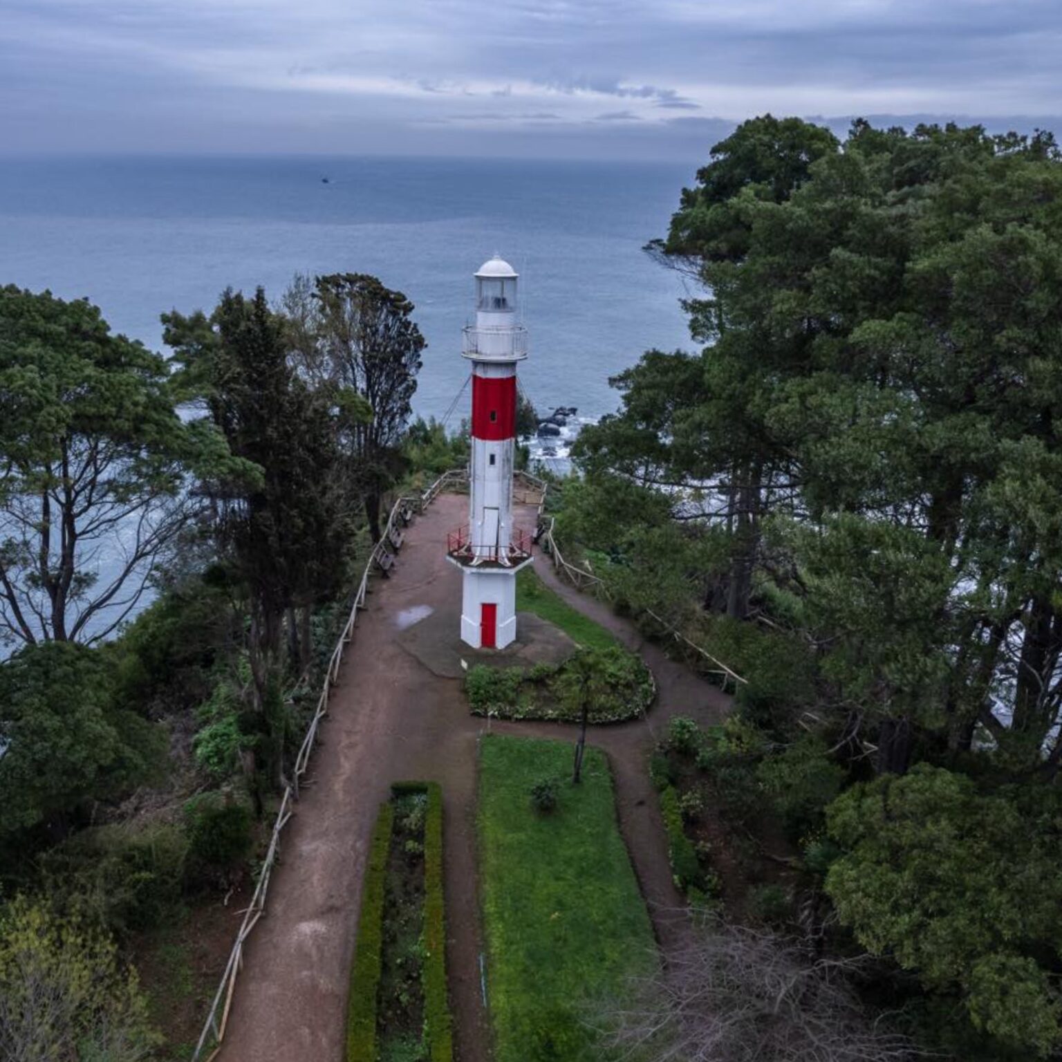 faro parque de Lota